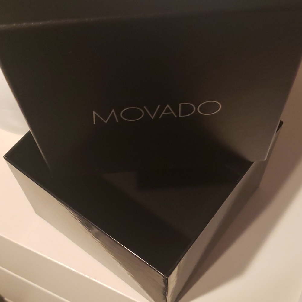 Movado box - Picture 4 of 4